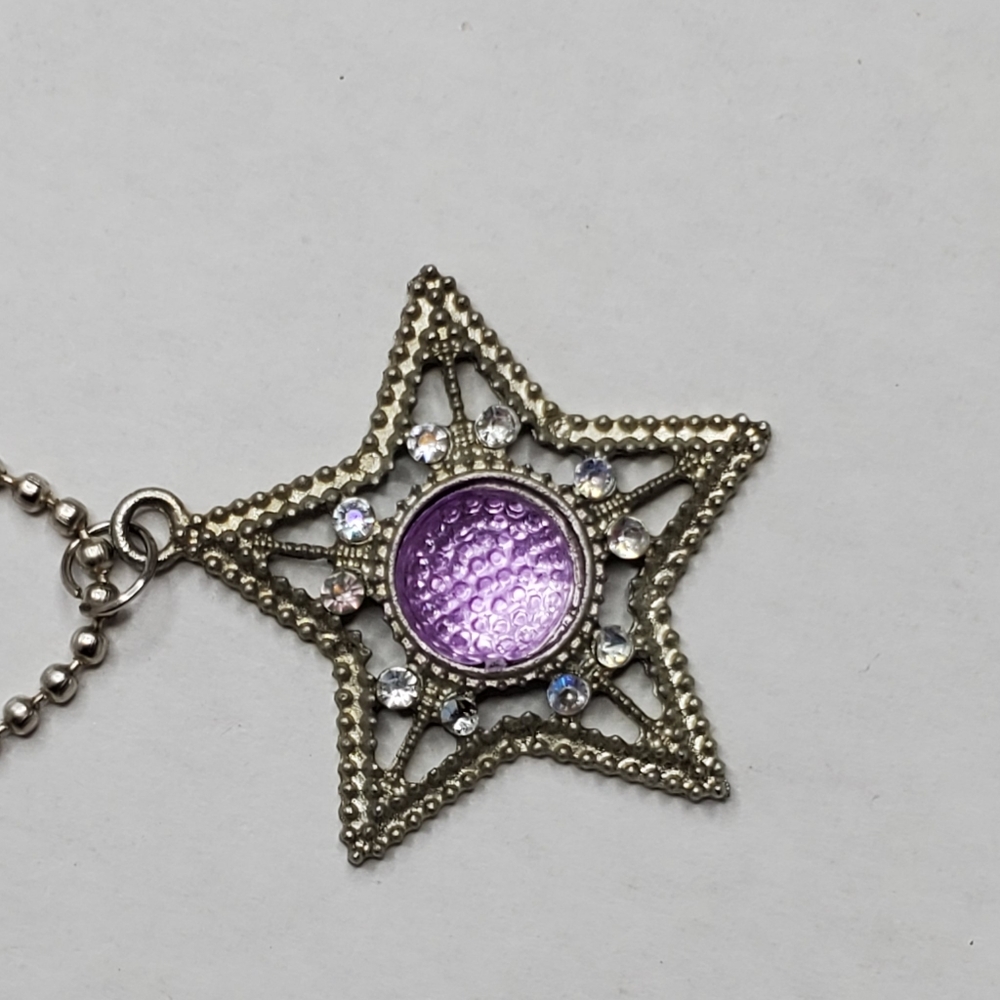 Star necklace with Beautiful purple bead